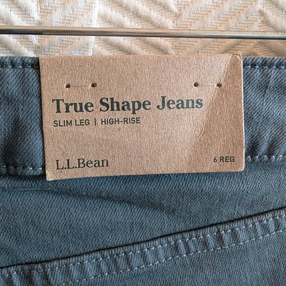 L.L. Bean true shape high rise straight leg jean, classic fit, size 6 Reg NWT - Picture 4 of 12